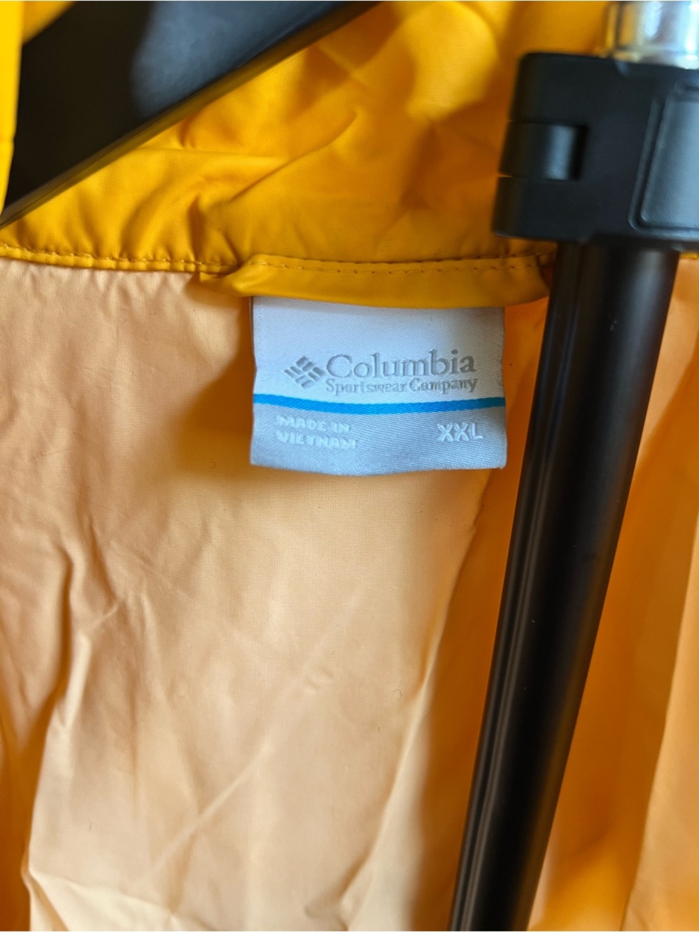 Columbia Bright Yellow Hooded Rain Jacket - Picture 2 of 8